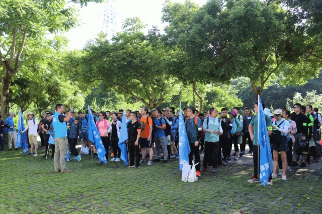 沃尔研究院团建2.gif 沃尔研究院团建2.gif